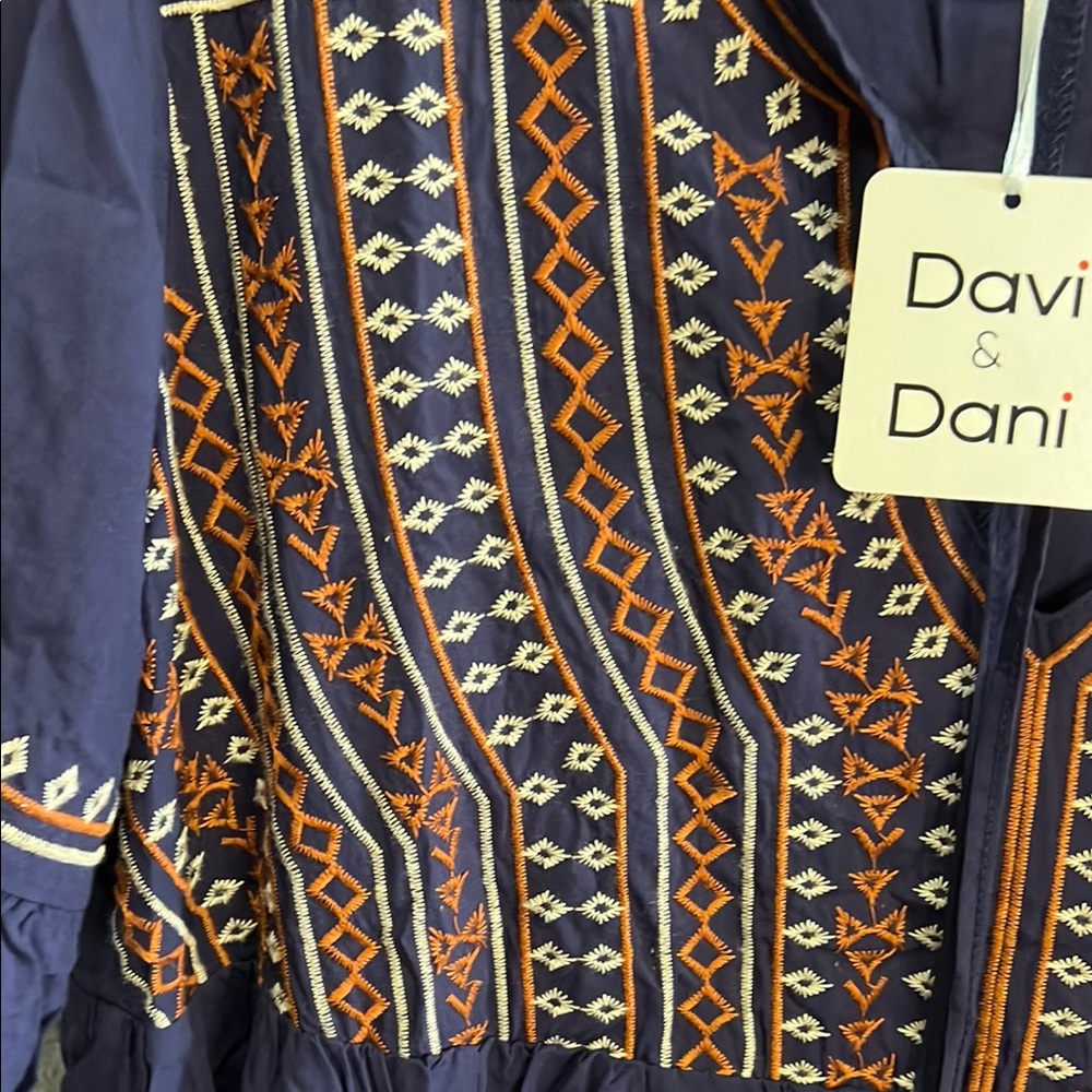 Davi & Dani Navy Embroidered Women's dress NWT size 1X - Picture 3 of 6